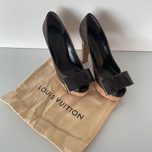 Louis Vuitton Monogram Pump